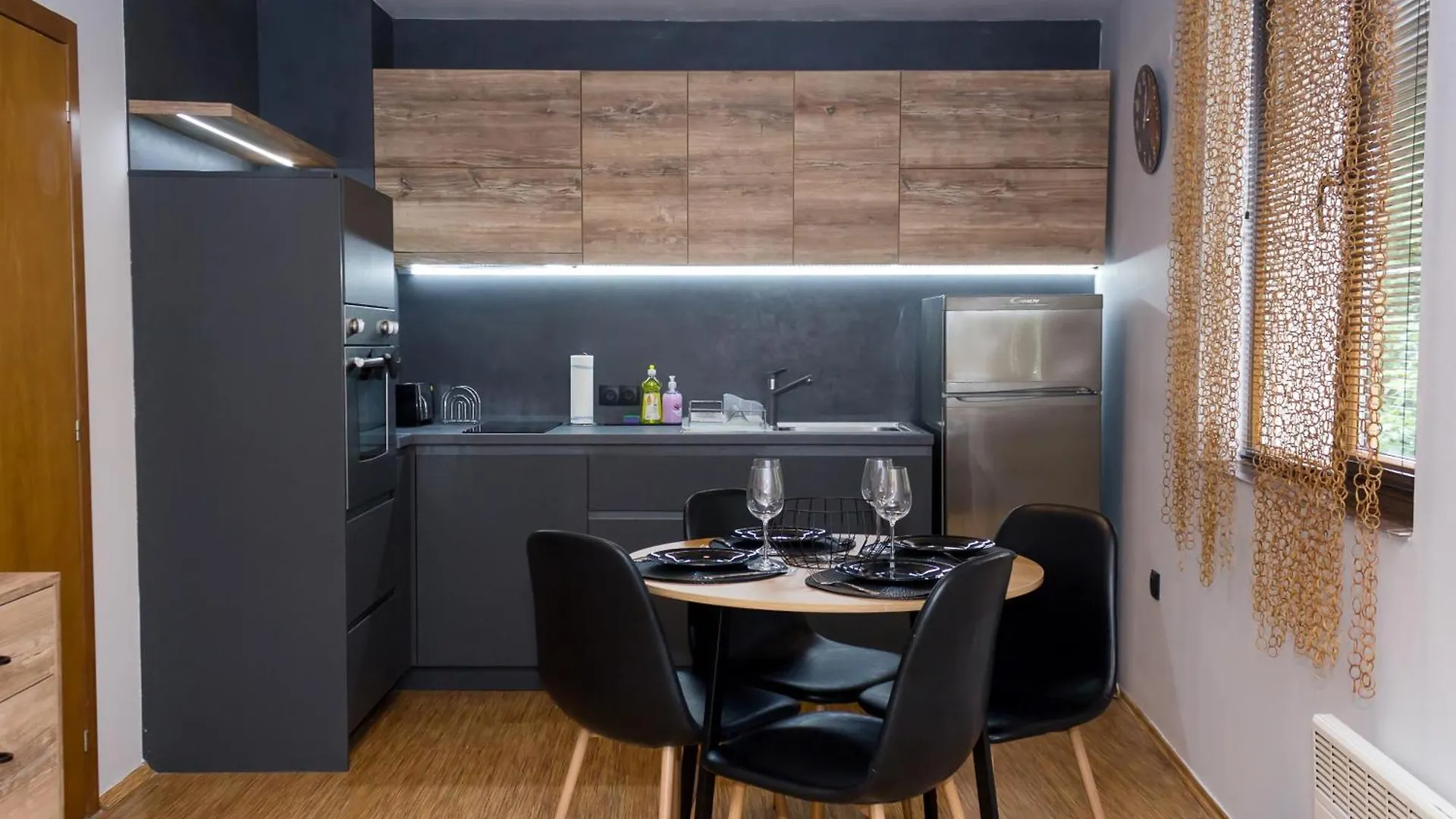 Modern Comfort In Central Varna With Workspace By Flat Mаnаger 0*,  بلغاريا